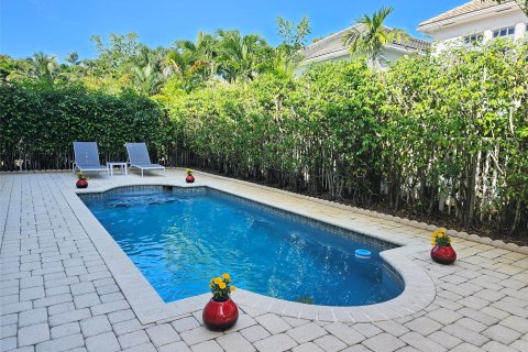 Villa ou maison à vendre à Fort Lauderdale, Floride: 4 chambres, 256.13 m2 № 1093169 - photo 11