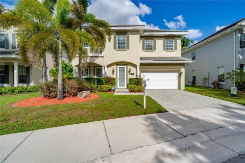 Villa ou maison à vendre à Fort Lauderdale, Floride: 4 chambres, 256.13 m2 № 1093169 - photo 1