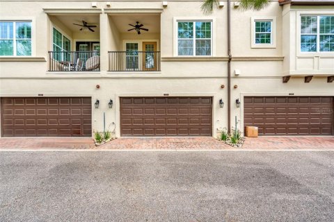 Townhouse in Lake Mary, Florida 4 bedrooms, 201.41 sq.m. № 1357763 - photo 30