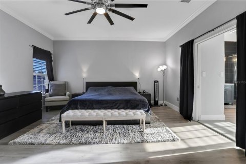 Casa en venta en Orlando, Florida, 5 dormitorios, 380.34 m2 № 916164 - foto 9
