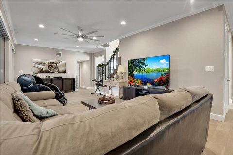 Casa en venta en Orlando, Florida, 5 dormitorios, 380.34 m2 № 916164 - foto 29