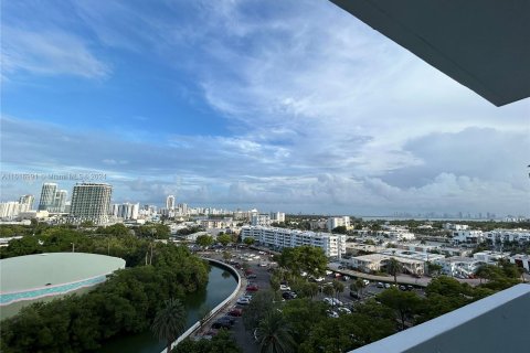 Copropriété à vendre à Miami Beach, Floride: 2 chambres, 102.19 m2 № 1238484 - photo 20