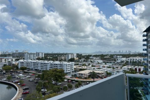 Copropriété à vendre à Miami Beach, Floride: 2 chambres, 102.19 m2 № 1238484 - photo 25