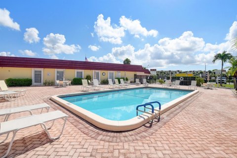 Copropriété à vendre à Boca Raton, Floride: 2 chambres, 130.06 m2 № 1217704 - photo 7