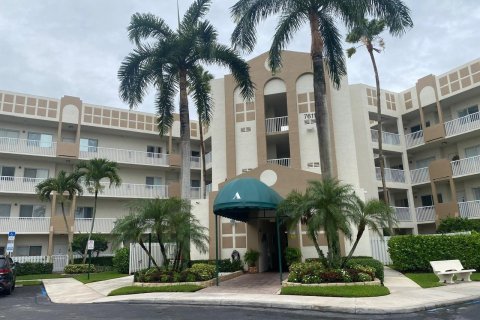 Condo in Tamarac, Florida, 2 bedrooms  № 1224886 - photo 27