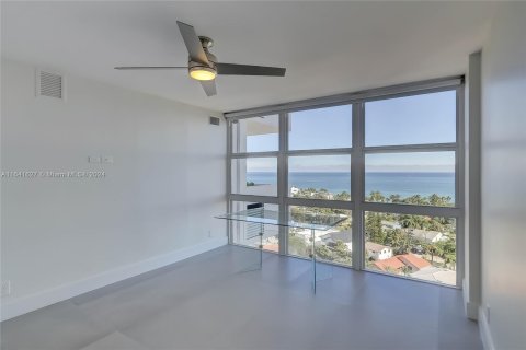 Condo in Fort Lauderdale, Florida, 2 bedrooms  № 1319203 - photo 17