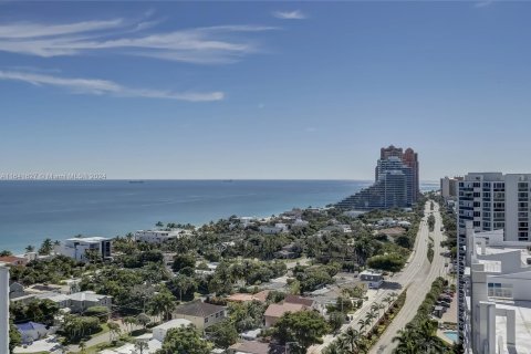 Condo in Fort Lauderdale, Florida, 2 bedrooms  № 1319203 - photo 27