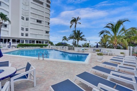 Copropriété à vendre à Pompano Beach, Floride: 2 chambres, 138.15 m2 № 1005411 - photo 6