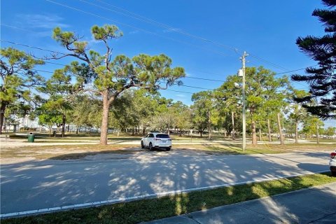 Land in Oakland Park, Florida № 802576 - photo 8