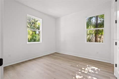 Touwnhouse à vendre à Tampa, Floride: 4 chambres, 228.08 m2 № 1323522 - photo 30