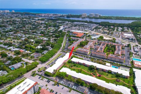 Condo in Boca Raton, Florida, 1 bedroom  № 1096561 - photo 2