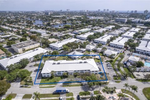 Copropriété à vendre à Fort Lauderdale, Floride: 2 chambres, 102.19 m2 № 1096609 - photo 23