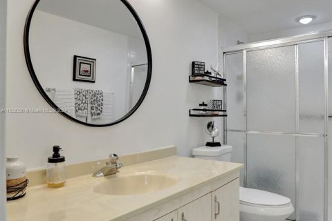 Condo in Coconut Creek, Florida, 2 bedrooms  № 1316305 - photo 28