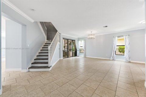 Villa ou maison à vendre à Naples, Floride: 5 chambres, 386.85 m2 № 1305311 - photo 7