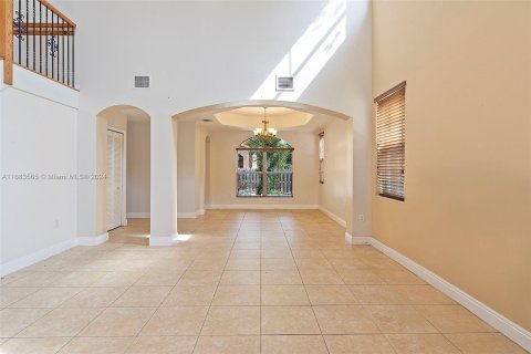 Casa en venta en Miami, Florida, 4 dormitorios, 278.24 m2 № 1418548 - foto 5