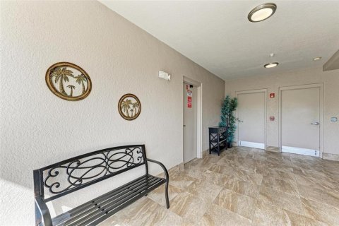 Copropriété à vendre à Punta Gorda, Floride: 2 chambres, 129.41 m2 № 944223 - photo 6