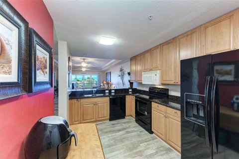 Copropriété à vendre à Punta Gorda, Floride: 2 chambres, 129.41 m2 № 944223 - photo 17