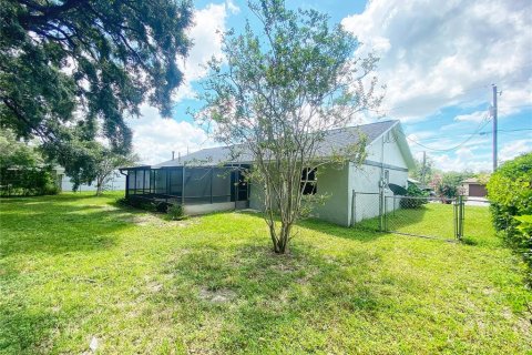 House in Ocala, Florida 3 bedrooms, 126.07 sq.m. № 1342169 - photo 7