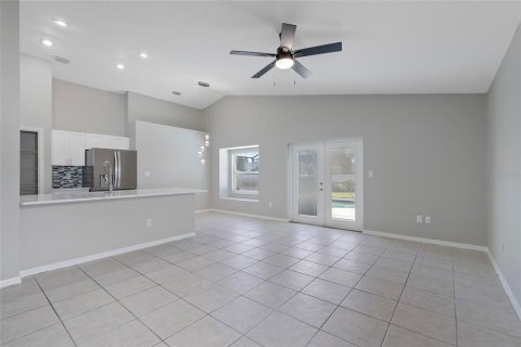 Casa en venta en Valrico, Florida, 3 dormitorios, 141.49 m2 № 1342203 - foto 7