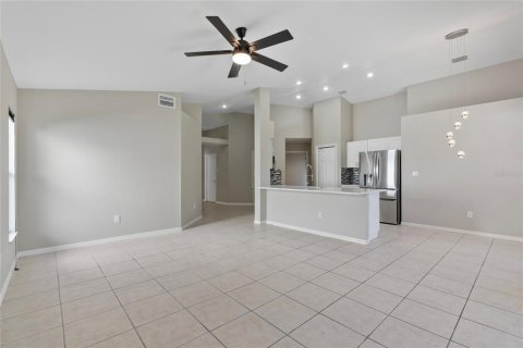 Casa en venta en Valrico, Florida, 3 dormitorios, 141.49 m2 № 1342203 - foto 8