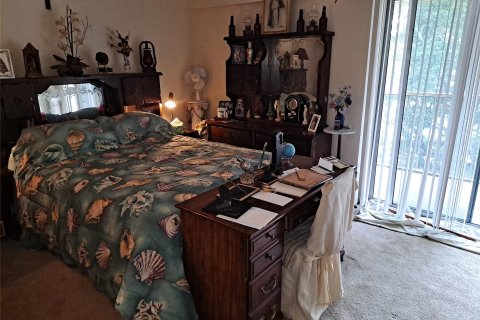 Condo in Pembroke Pines, Florida, 1 bedroom  № 966128 - photo 8