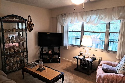Condominio en venta en Pembroke Pines, Florida, 1 dormitorio, 75.34 m2 № 966128 - foto 17