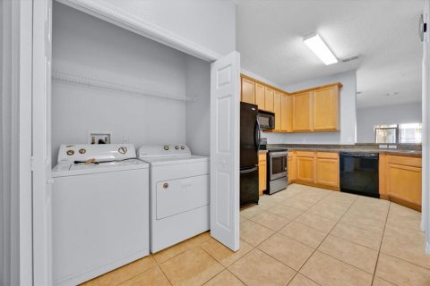 Condo in Kissimmee, Florida, 3 bedrooms  № 1408590 - photo 8