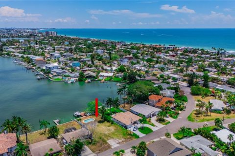 Terreno en venta en Redington Beach, Florida № 1247836 - foto 13