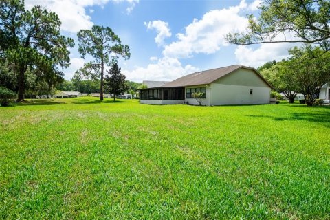 House in New Port Richey, Florida 2 bedrooms, 125.05 sq.m. № 1247759 - photo 5