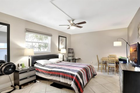 Copropriété à vendre à Wilton Manors, Floride: 1 chambre, 61.78 m2 № 1132659 - photo 3