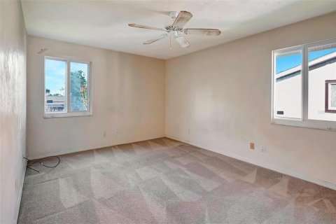 Condo in Punta Gorda, Florida, 2 bedrooms  № 1336710 - photo 17