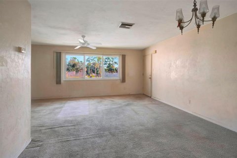 Condo in Punta Gorda, Florida, 2 bedrooms  № 1336710 - photo 24