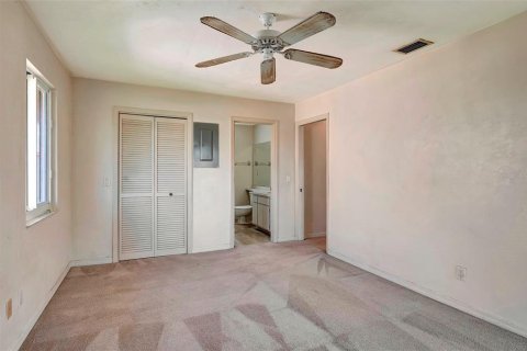 Condo in Punta Gorda, Florida, 2 bedrooms  № 1336710 - photo 19