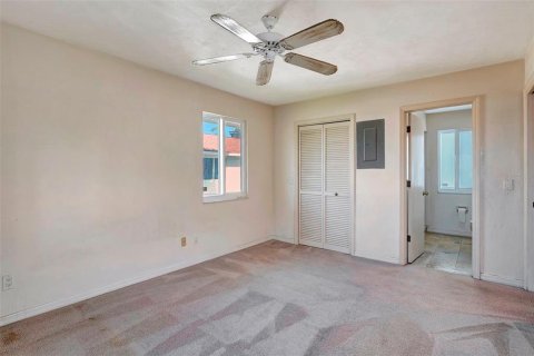 Condo in Punta Gorda, Florida, 2 bedrooms  № 1336710 - photo 20