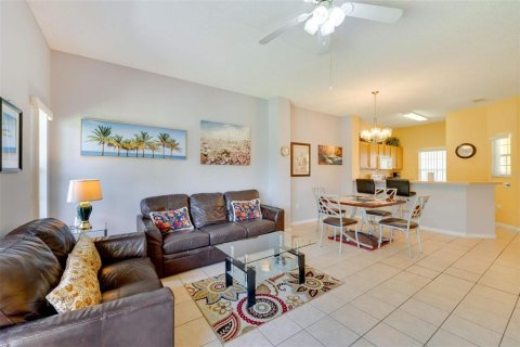 Townhouse in Kissimmee, Florida 3 bedrooms, 119.94 sq.m. № 1139923 - photo 4