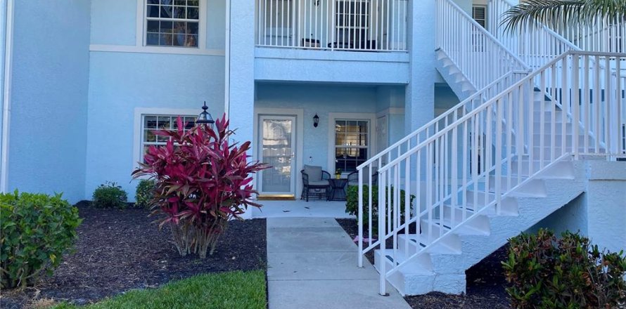 Condominio en Punta Gorda, Florida, 2 dormitorios  № 1164378