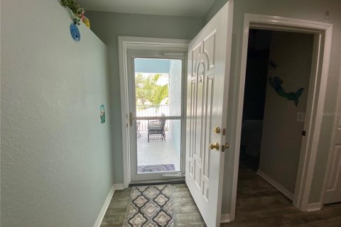 Condo in Punta Gorda, Florida, 2 bedrooms  № 1164378 - photo 5