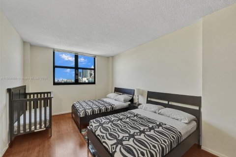 Condo in Sunny Isles Beach, Florida, 1 bedroom  № 1119337 - photo 5