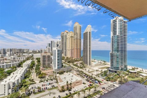 Condo in Sunny Isles Beach, Florida, 1 bedroom  № 1119337 - photo 23