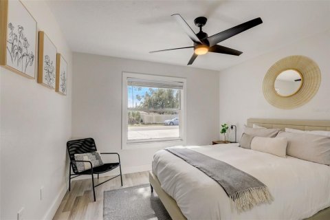 Dúplex en venta en Osprey, Florida, 4 dormitorios, 175.31 m2 № 890589 - foto 17
