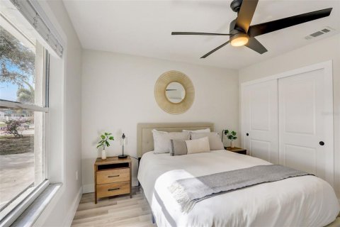 Duplex à vendre à Osprey, Floride: 4 chambres, 175.31 m2 № 890589 - photo 18