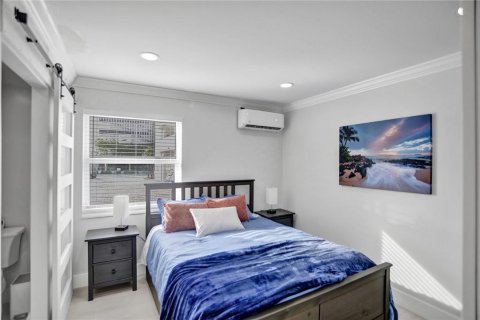 Condominio en venta en Fort Lauderdale, Florida, 2 dormitorios, 78.97 m2 № 189879 - foto 27