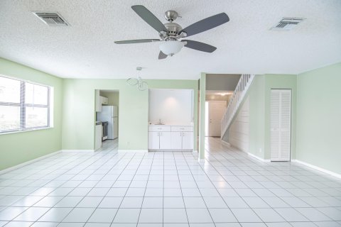 Touwnhouse à vendre à Wellington, Floride: 3 chambres, 164.16 m2 № 1187617 - photo 3