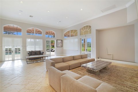 Casa en venta en Southwest Ranches, Florida, 6 dormitorios, 913.04 m2 № 1155167 - foto 5