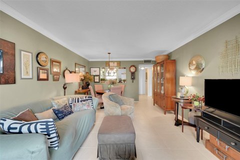 Condo in Sunrise, Florida, 1 bedroom  № 1098839 - photo 13