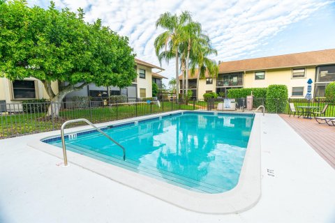 Condominio en venta en Stuart, Florida, 3 dormitorios, 128.58 m2 № 1098796 - foto 22
