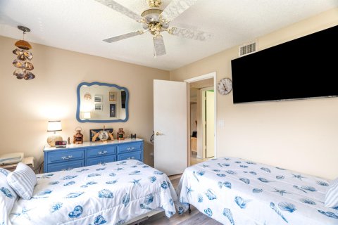 Condo in Stuart, Florida, 3 bedrooms  № 1098796 - photo 6