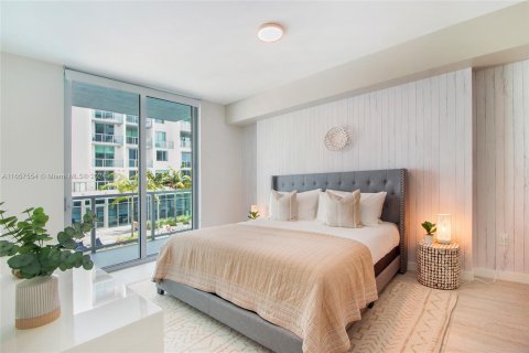 Condo in Miami, Florida, 1 bedroom  № 1358819 - photo 9