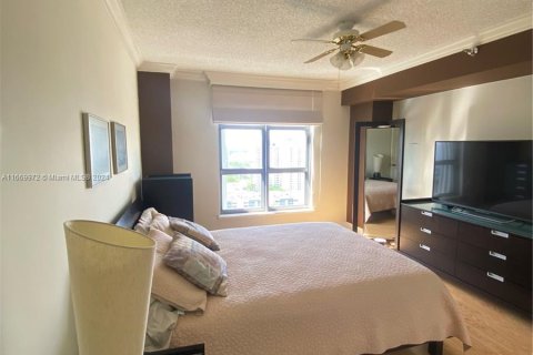 Condo in Aventura, Florida, 3 bedrooms  № 1418485 - photo 19