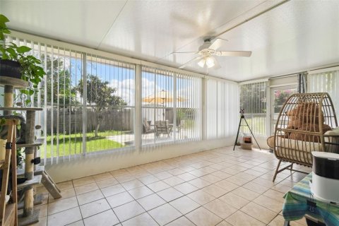 Villa ou maison à vendre à Port Richey, Floride: 2 chambres, 101.82 m2 № 1374878 - photo 19